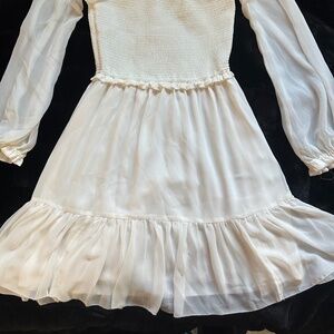 White long sleeve dress